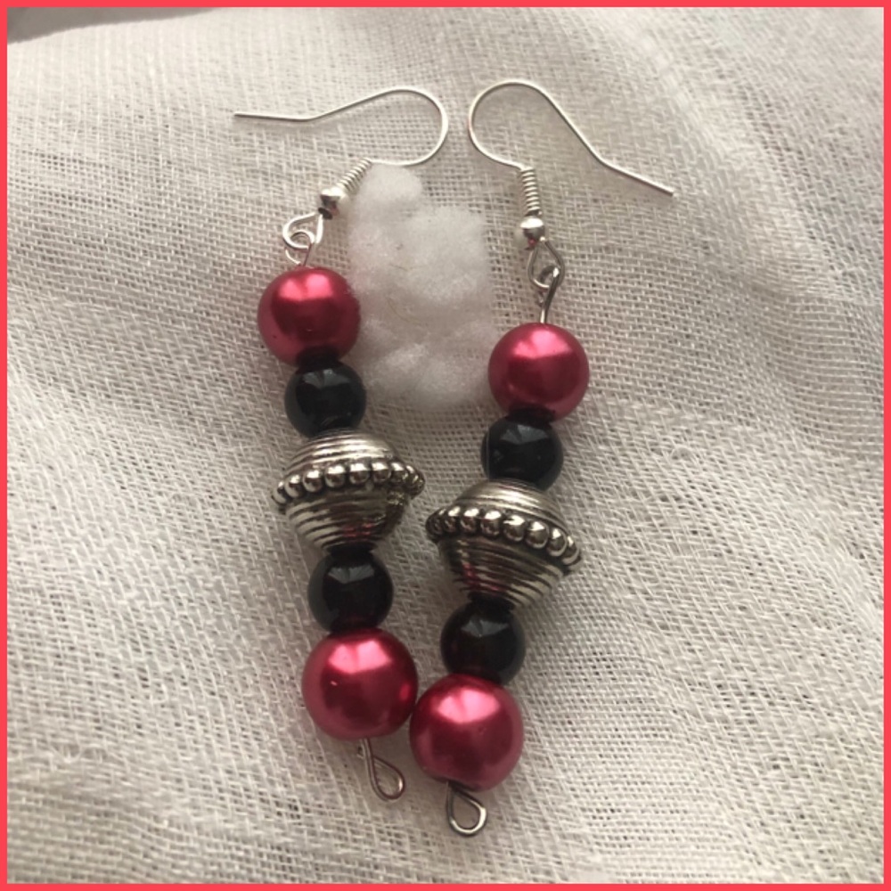 Earrings - Picture 3 of 4